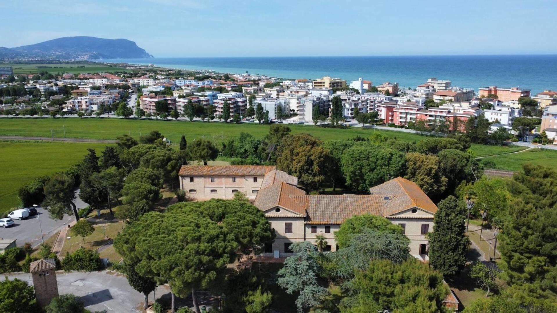 Casa Famiglia Di Nazareth Ξενοδοχείο Λορέτο Εξωτερικό φωτογραφία